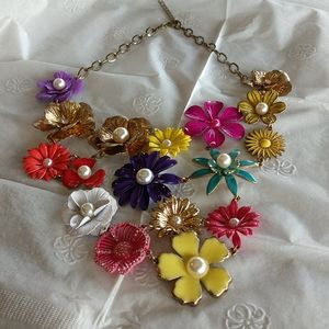 Flower necklace